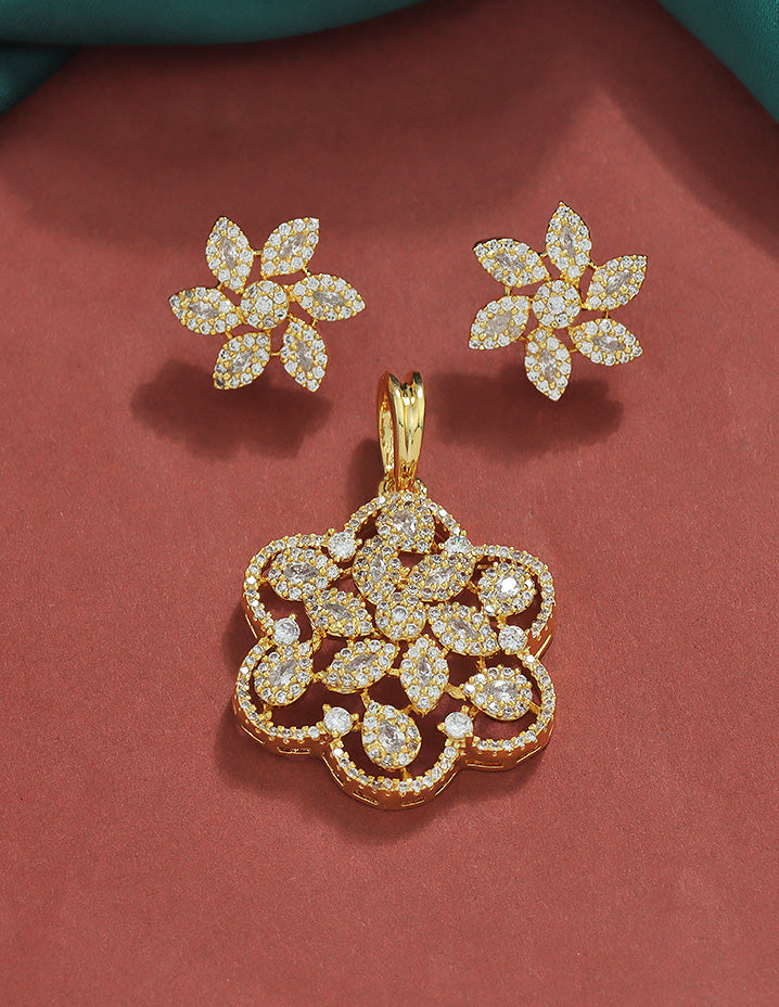 Designer Zirconia Floral Pendant Set