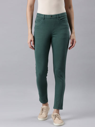 Women Solid Evergreen Super Stretch Jeggings