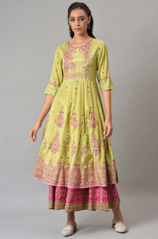 Green Floral Printed And Embellished Festive kurta