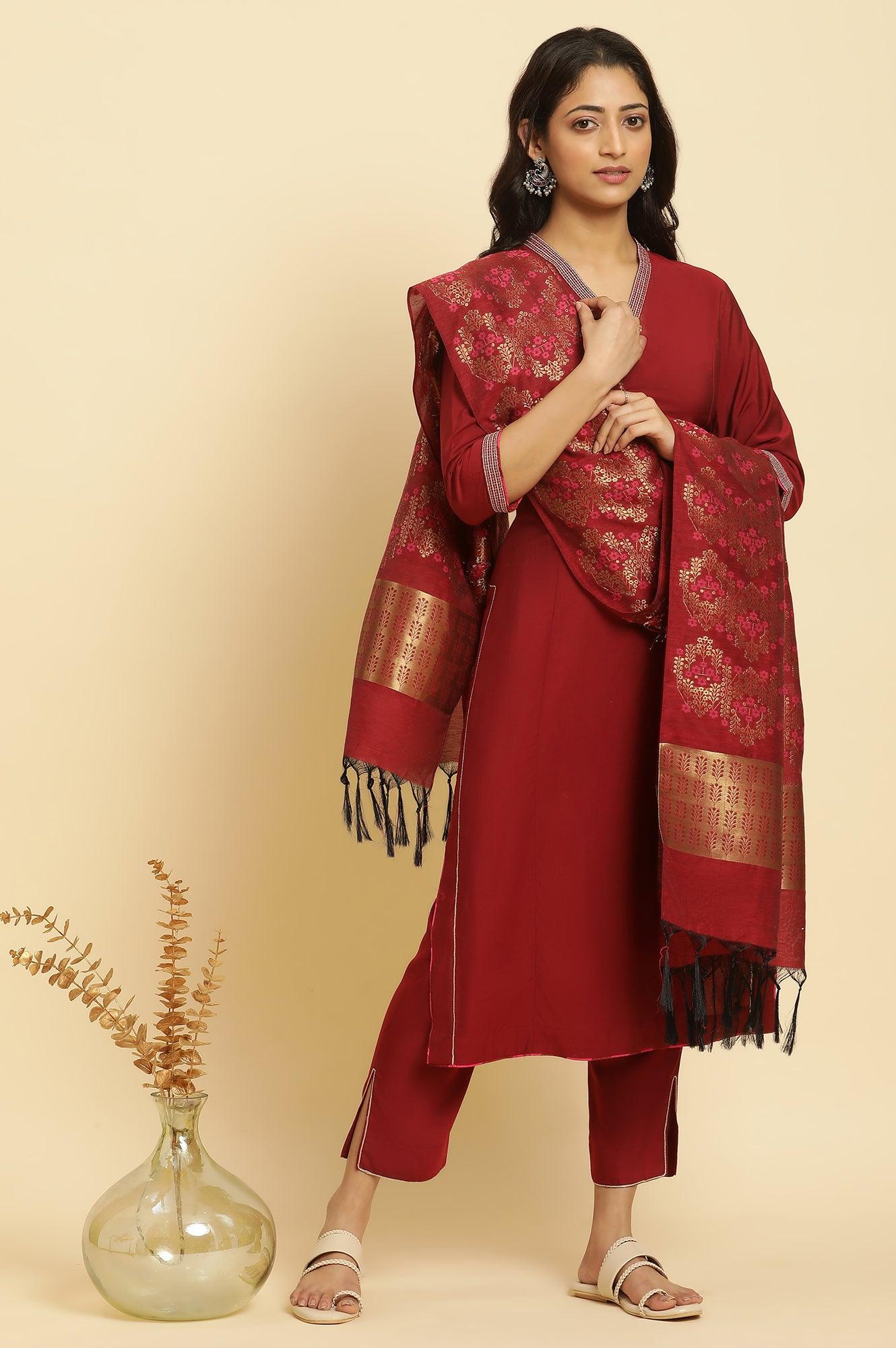 Maroon Solid Kurta, Pants And Jacquard Dupatta