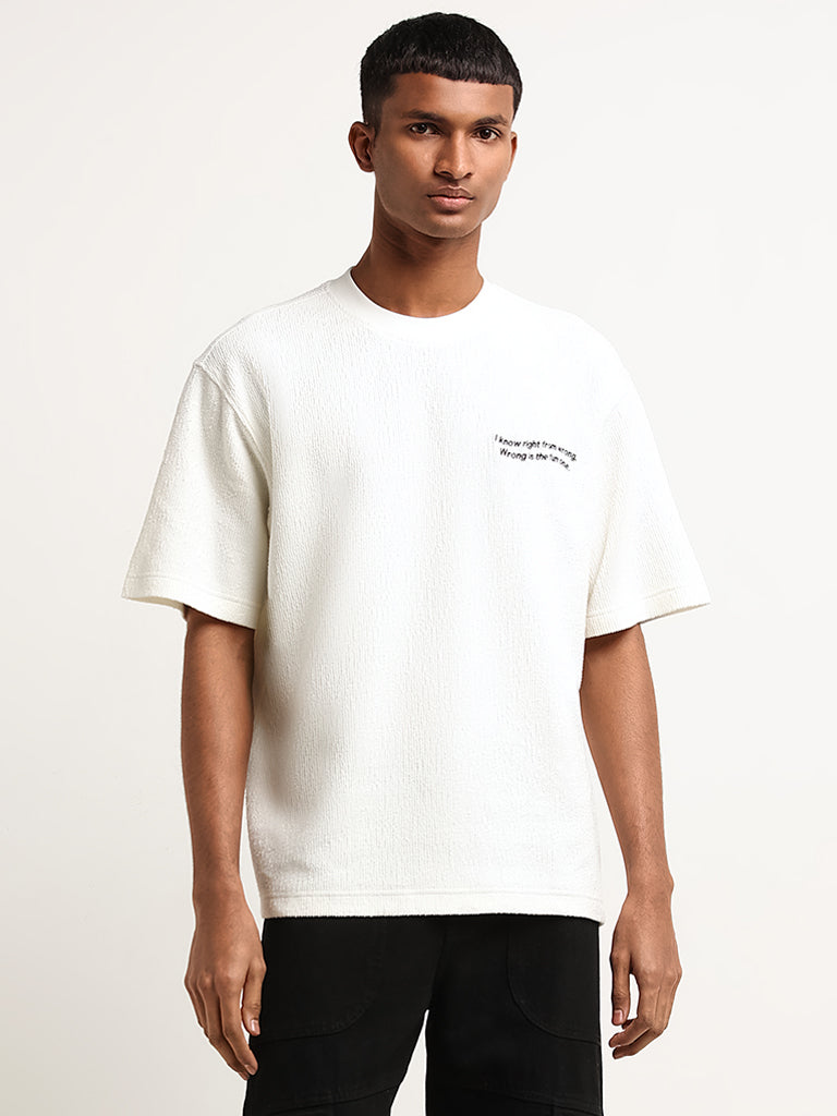 Nuon Off-White Cotton Relaxed Fit Embroidered T-Shirt