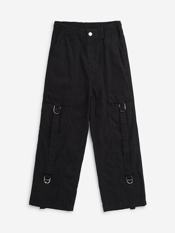 Y&F Kids Black Cargo-Style Mid-Rise Cotton Trousers