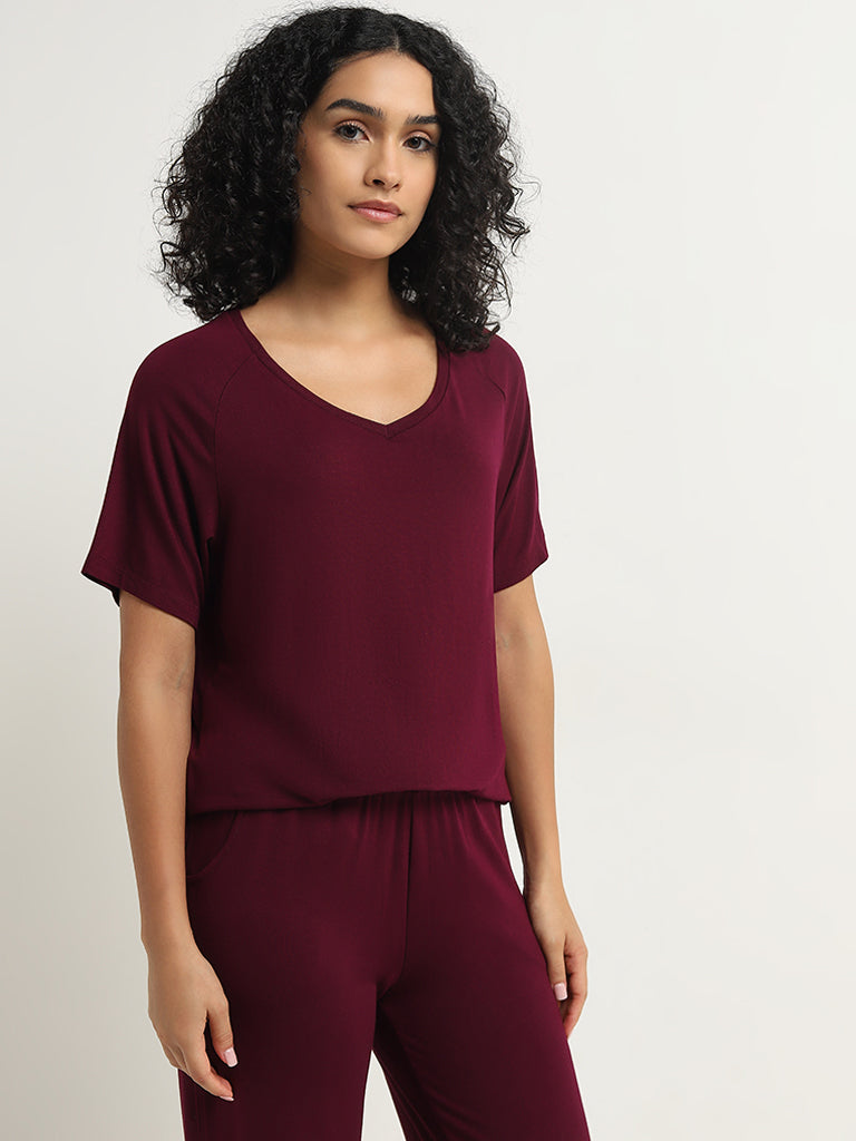 Wunderlove Burgundy Solid T-Shirt