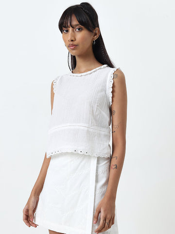 Bombay Paisley White Self-Striped Cotton Top