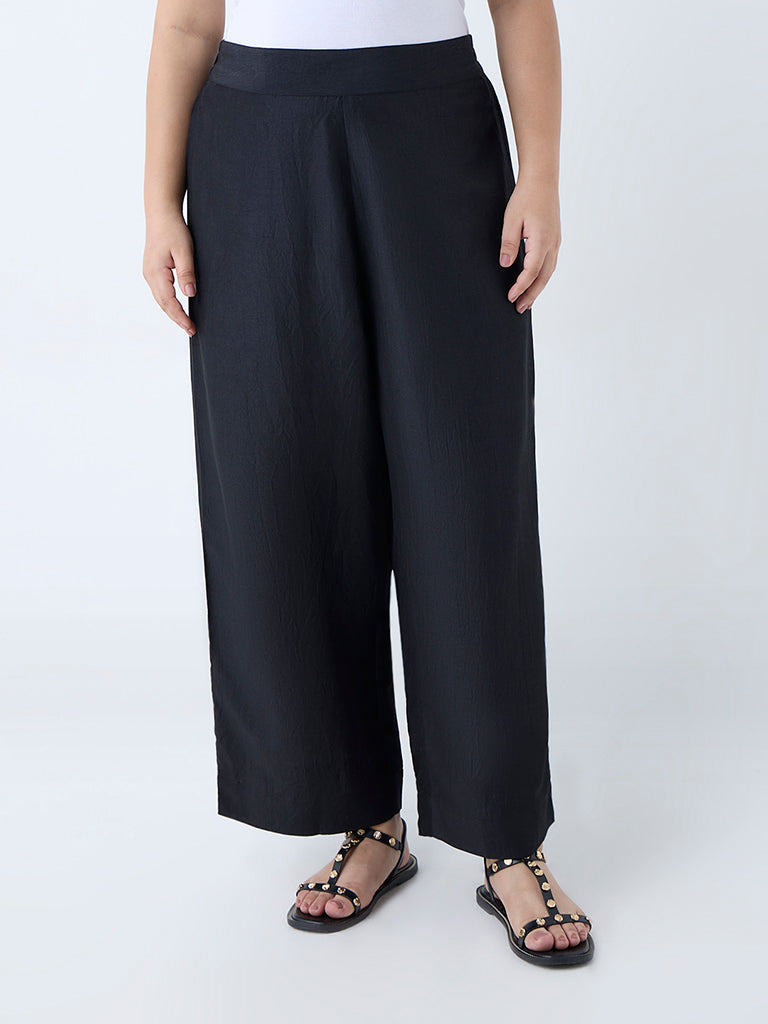 Diza Black Solid Pants