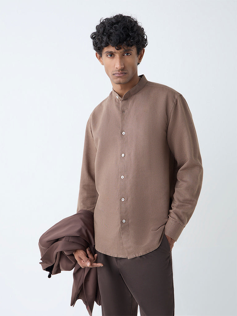 Ascot Brown Solid Relaxed-Fit Linen-Blend Shirt