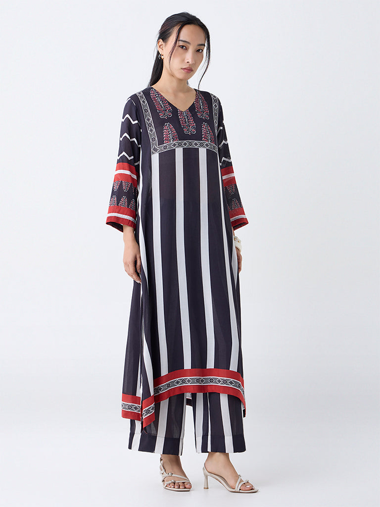 Utsa Black Printed A-Line Kurta