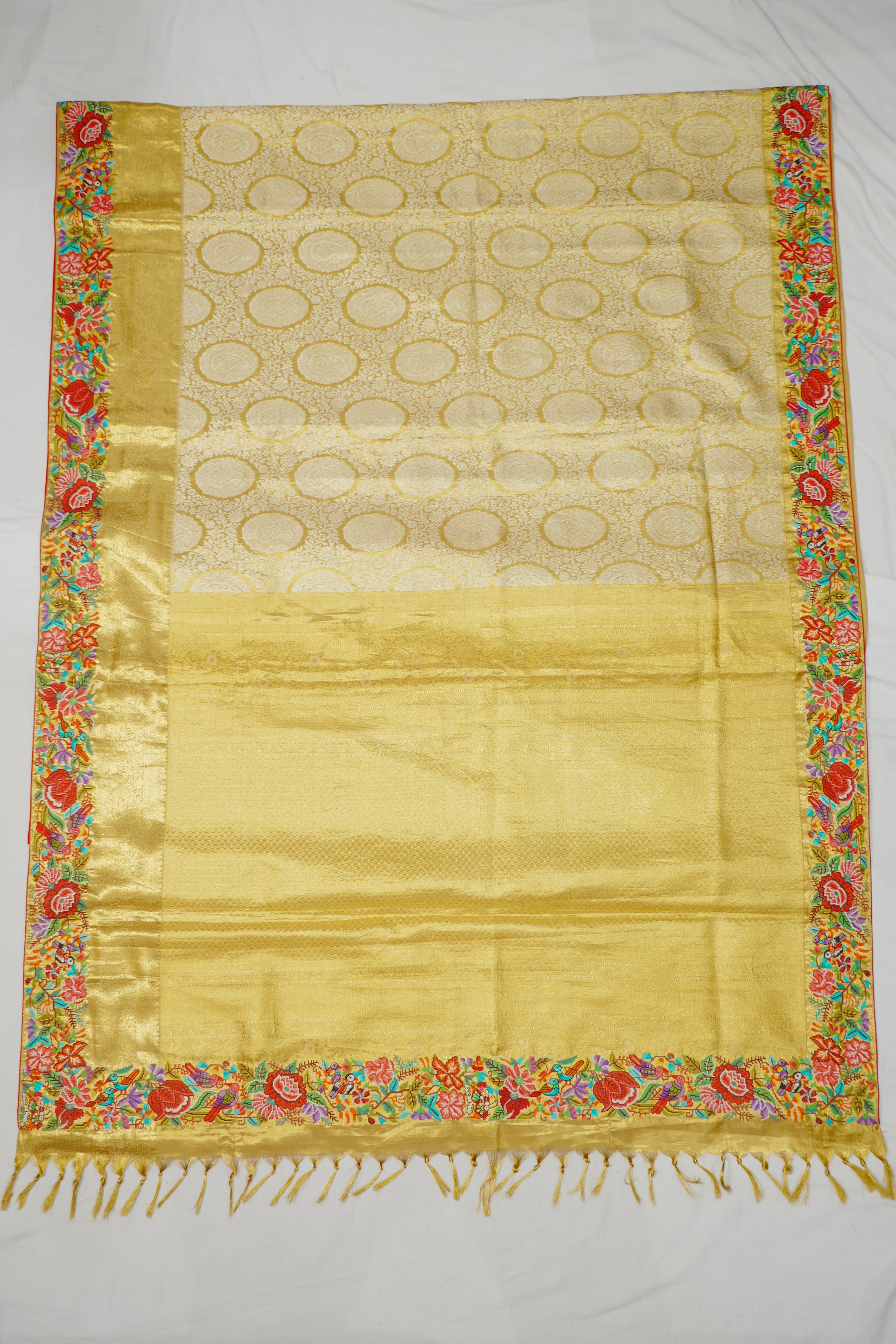 Gold Kanchi Tissue With Border Petite Point Embroidery Saree