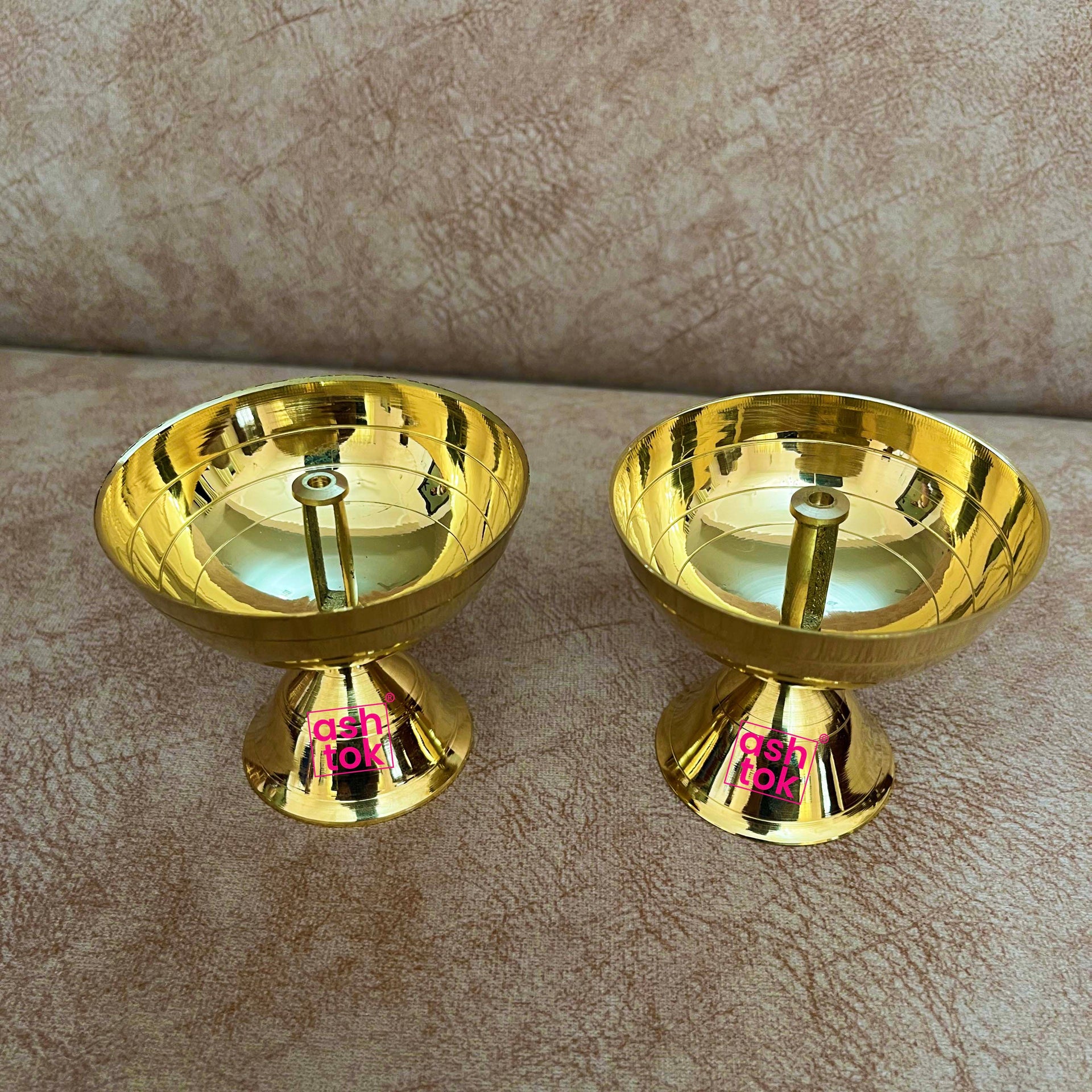 Brass Diya For Pooja, Diwali Diya Traditional Oil Lamp Diya, Dia - 3 Inches