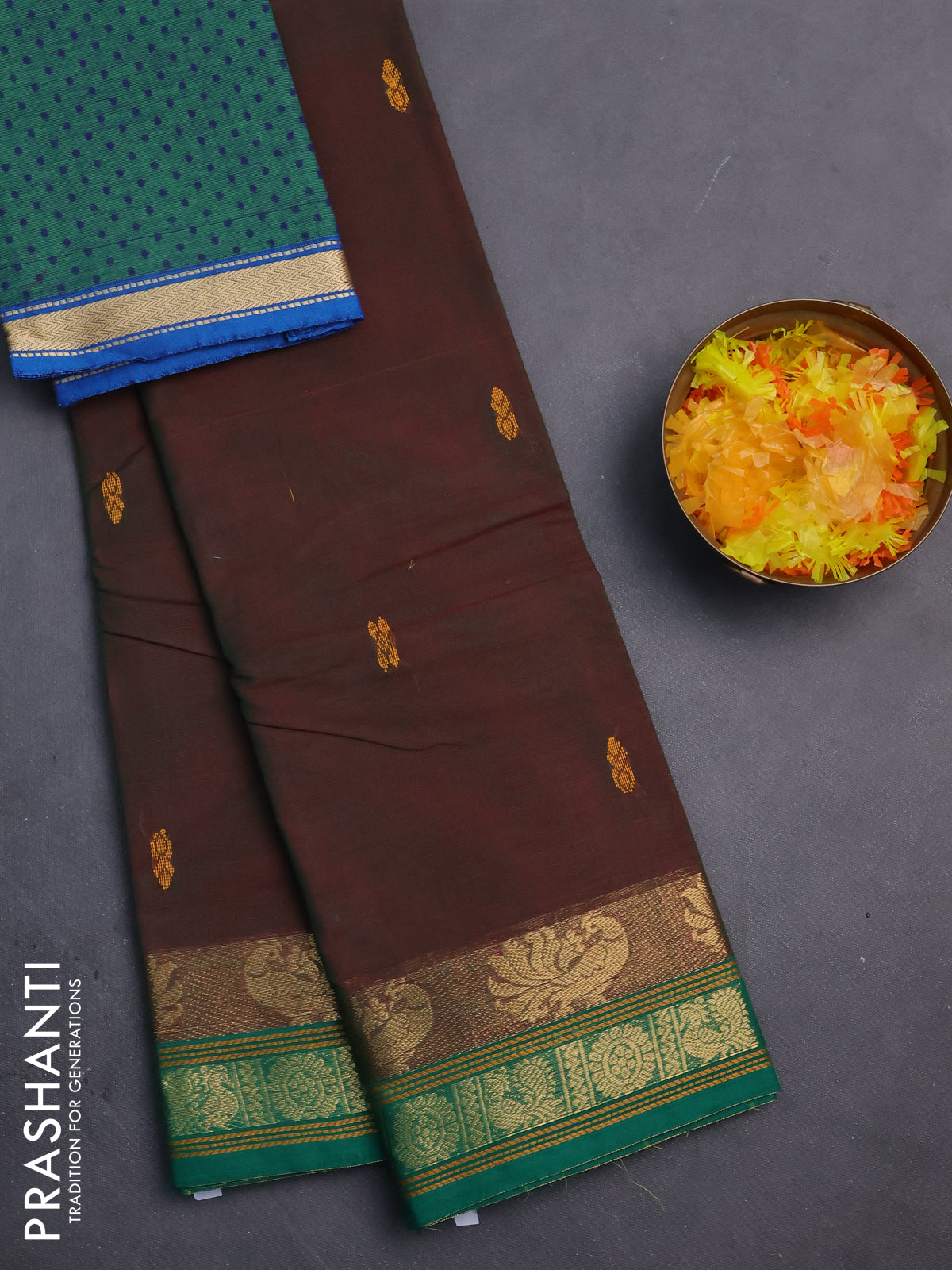 Chettinad cotton saree manthulir green and green with thread woven buttas and zari woven border
