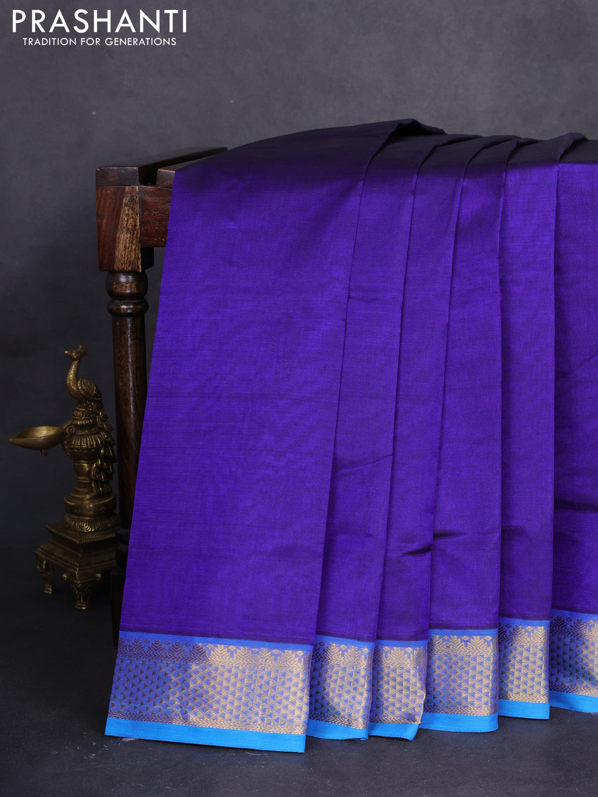 10 yards silk cotton saree navy blue and cs blue with plain body and zari woven border