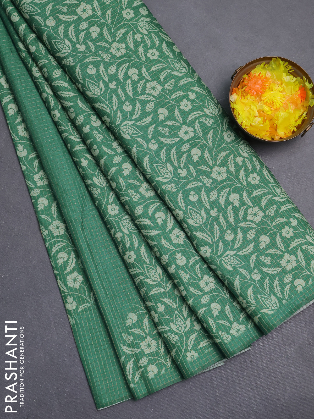 Chappa saree green with allover zari checked pattern and printed pallu