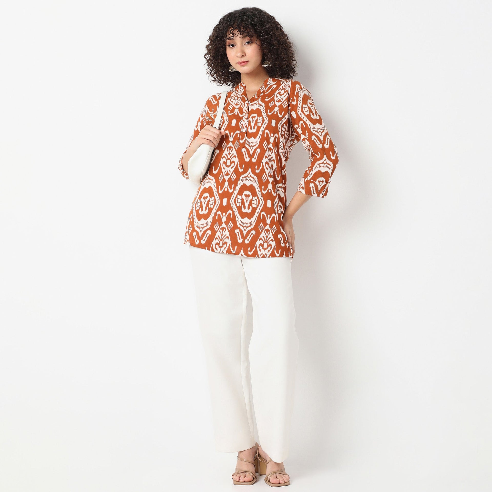 Band Neck Three-Fourth Sleeve Straight Fit Printed Short Kurti