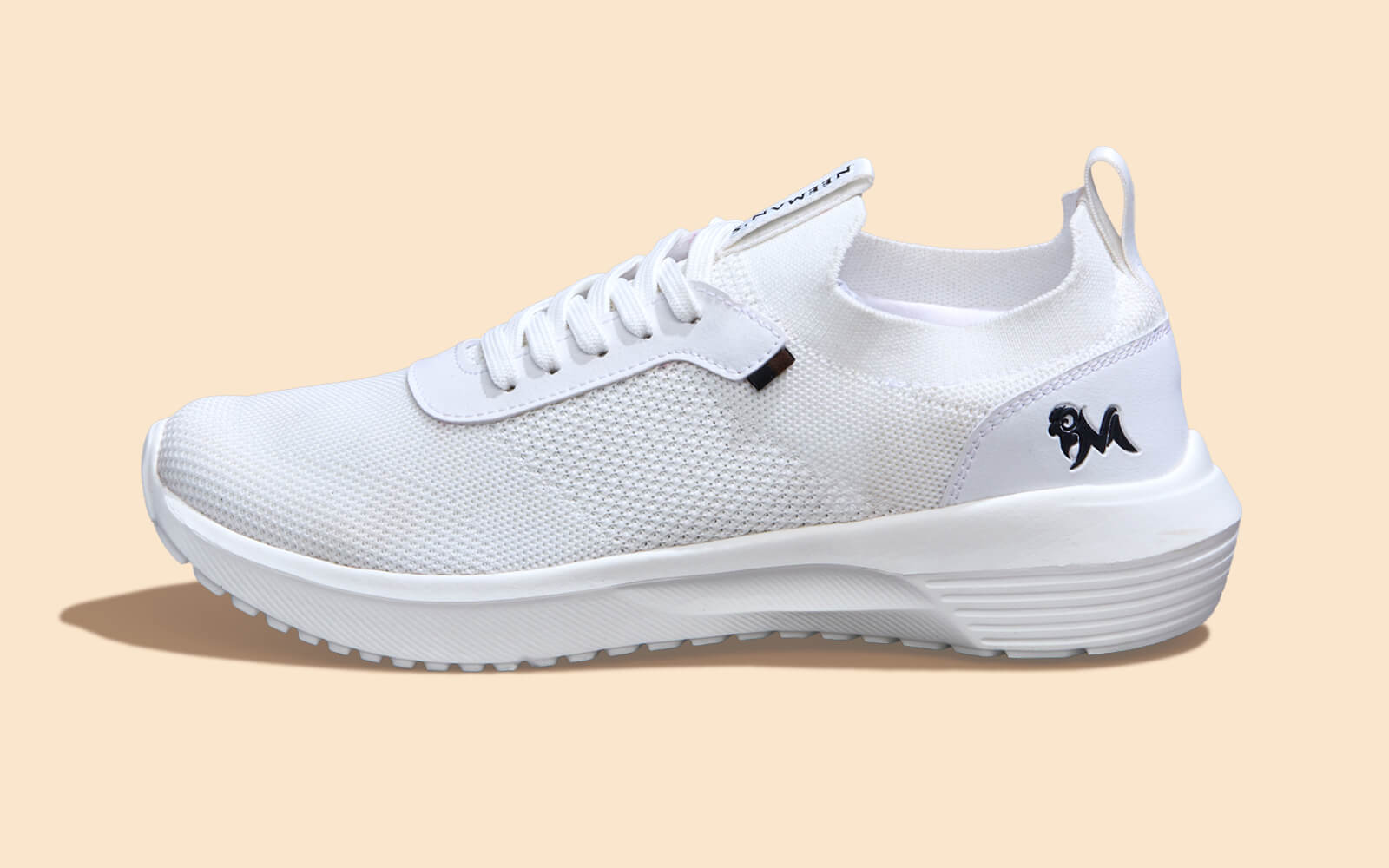 Daily Dasher Sneakers : White