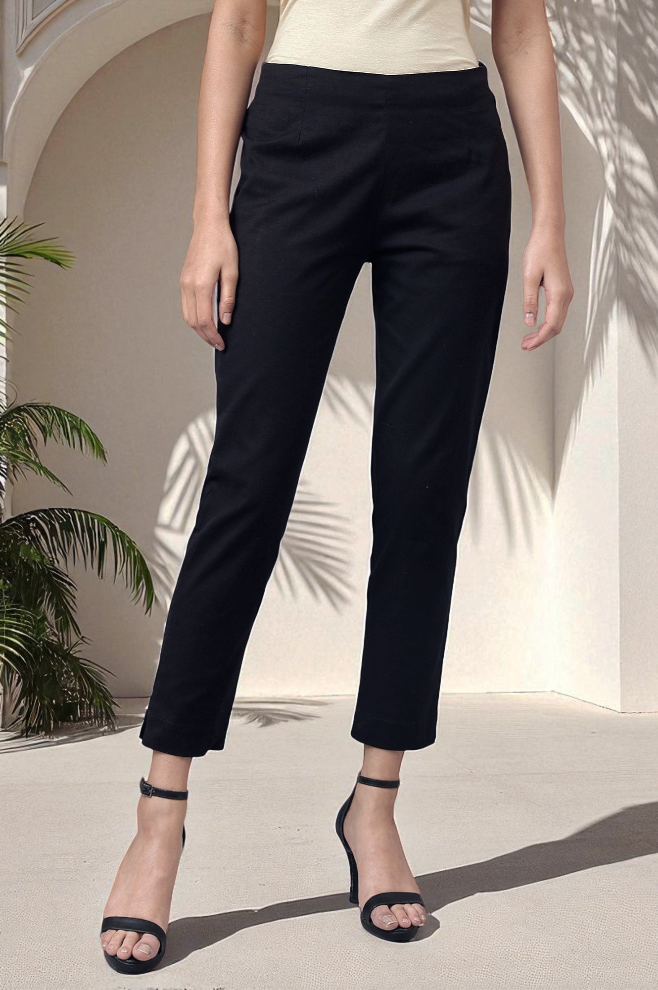 Black Solid Mid-Rise Cotton Flax Slim Pants