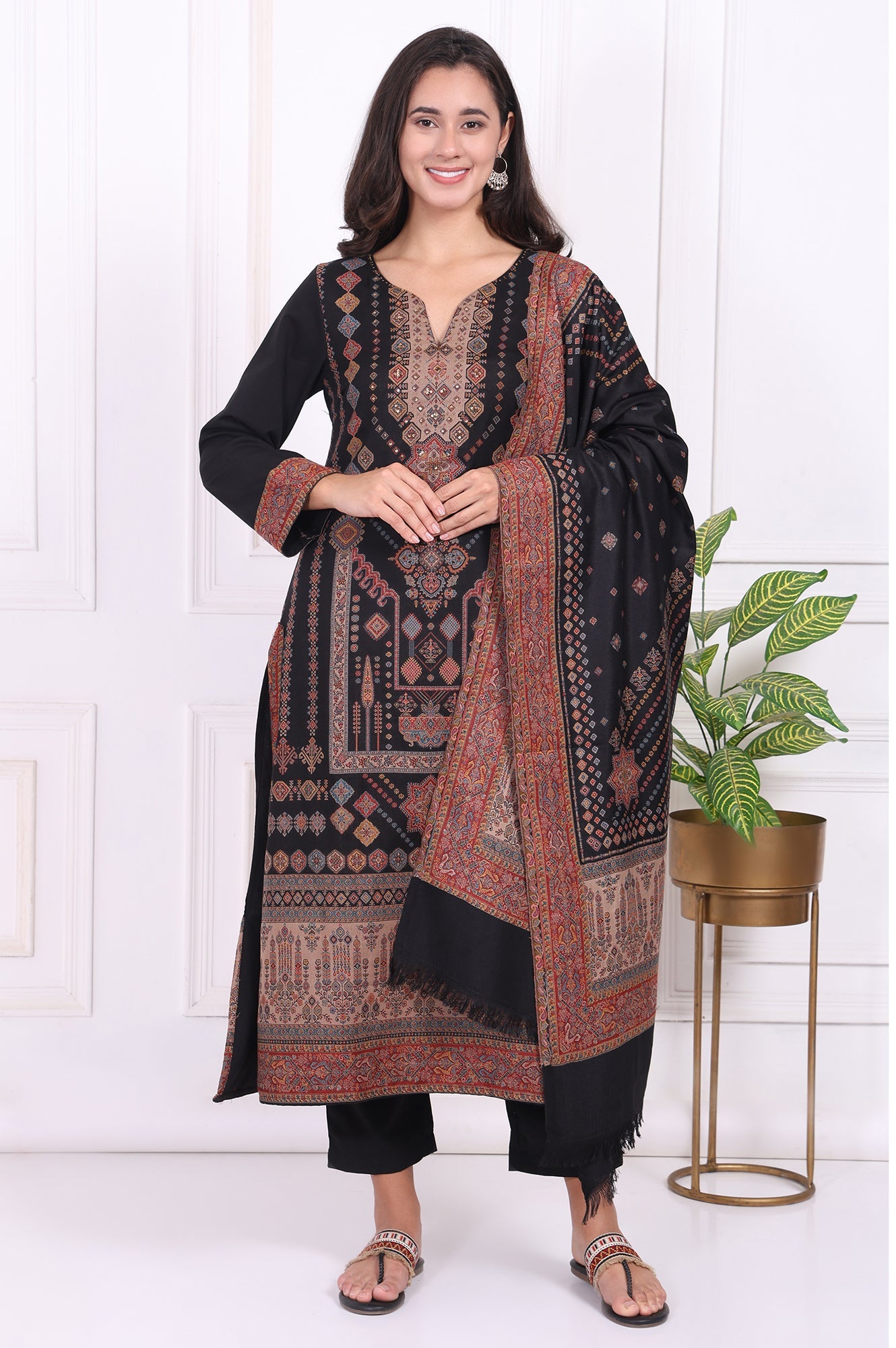 Black Ethnic Motifs Printed Straight Kurta, Pants and Shawl Set