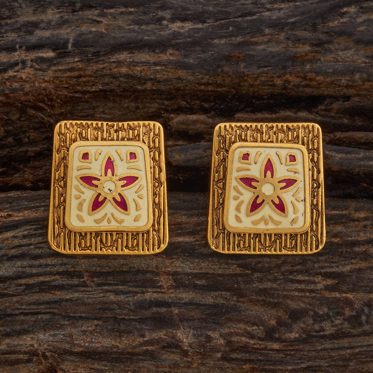 Antique Earring 182170