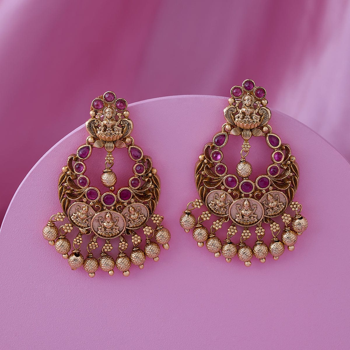 Antique Earring 157681