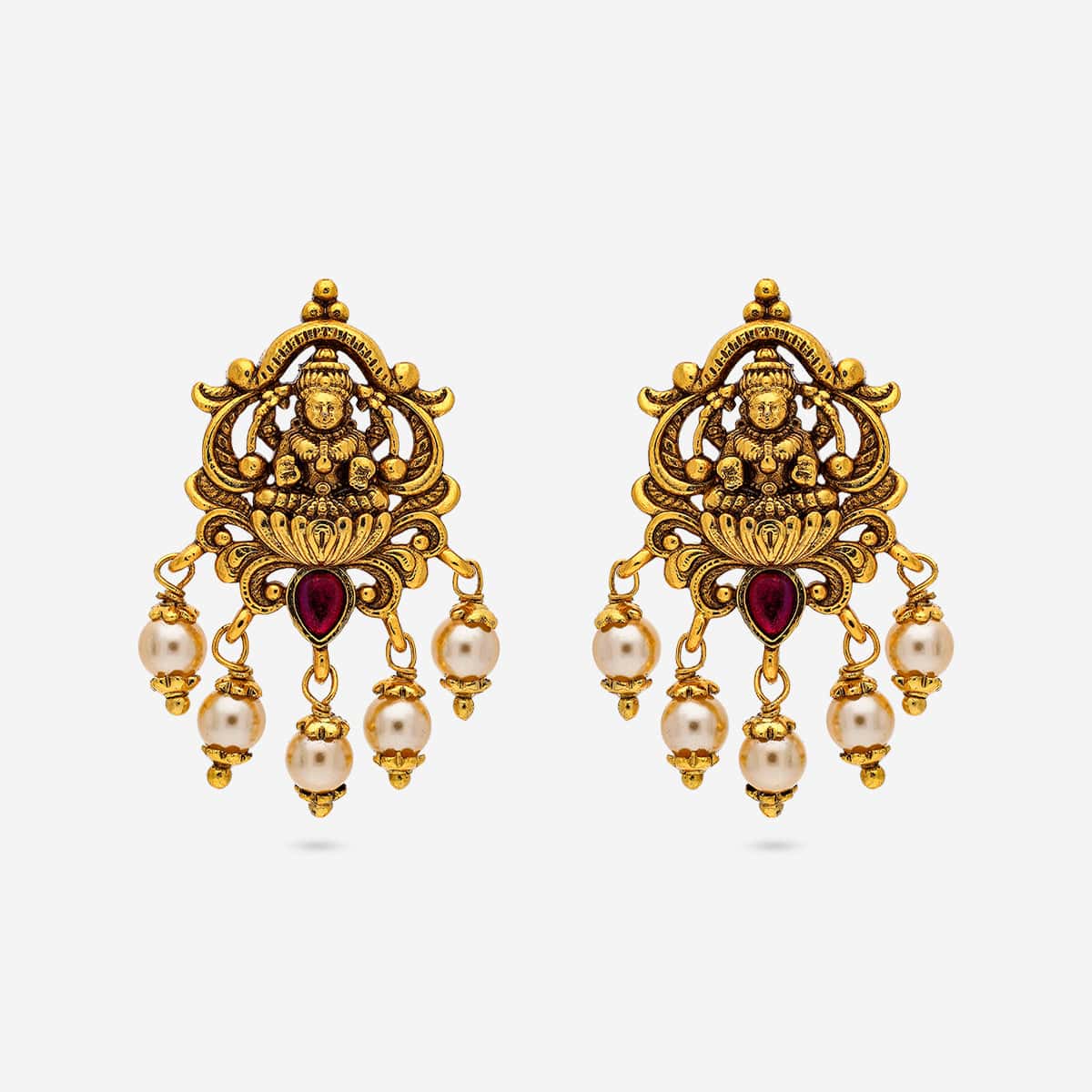 Antique Earring 193501