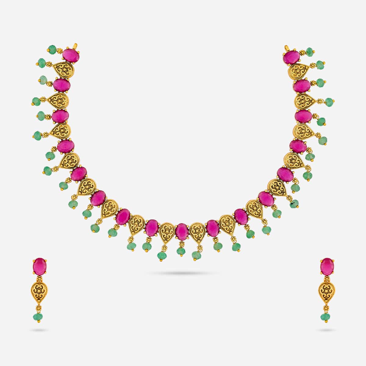 Antique Necklace 190926