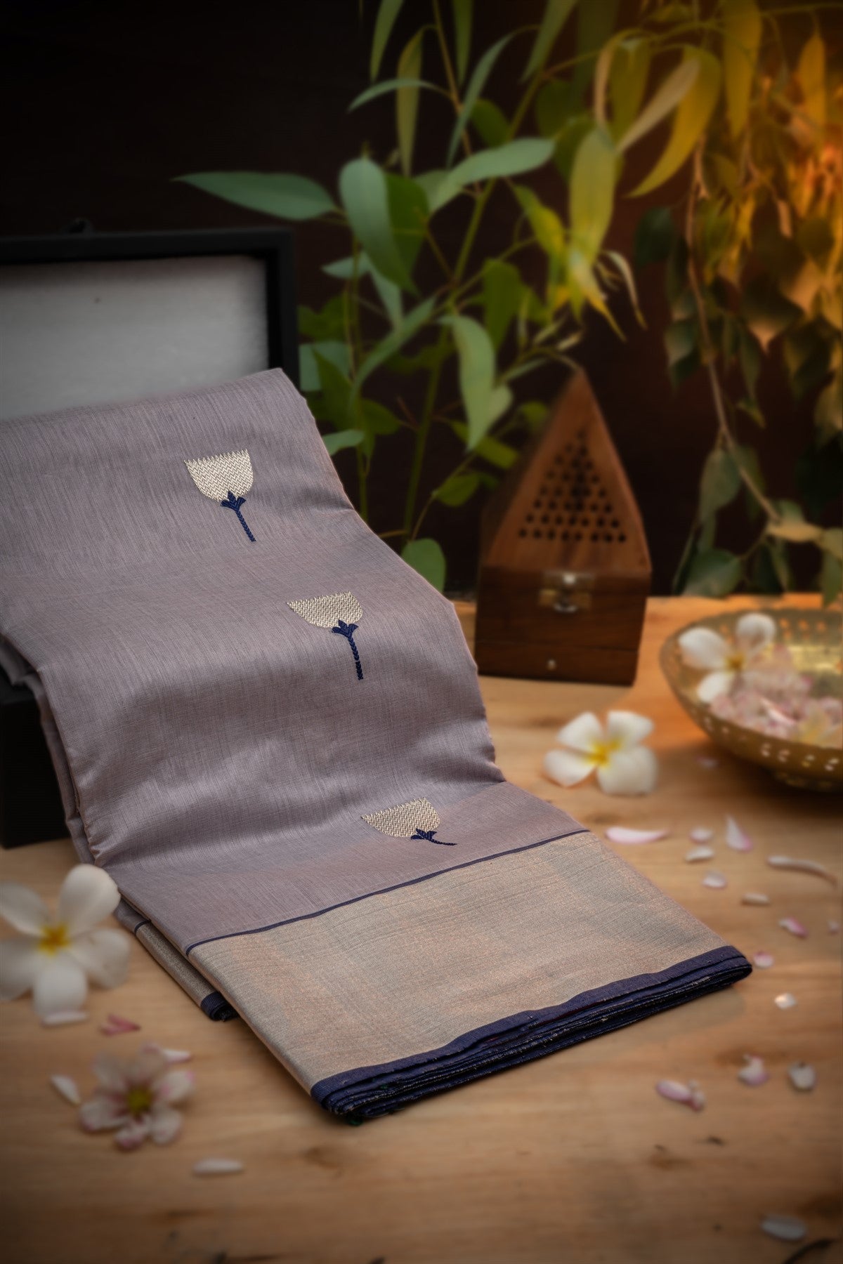 Chanderi Sico Motifs Lavender Saree