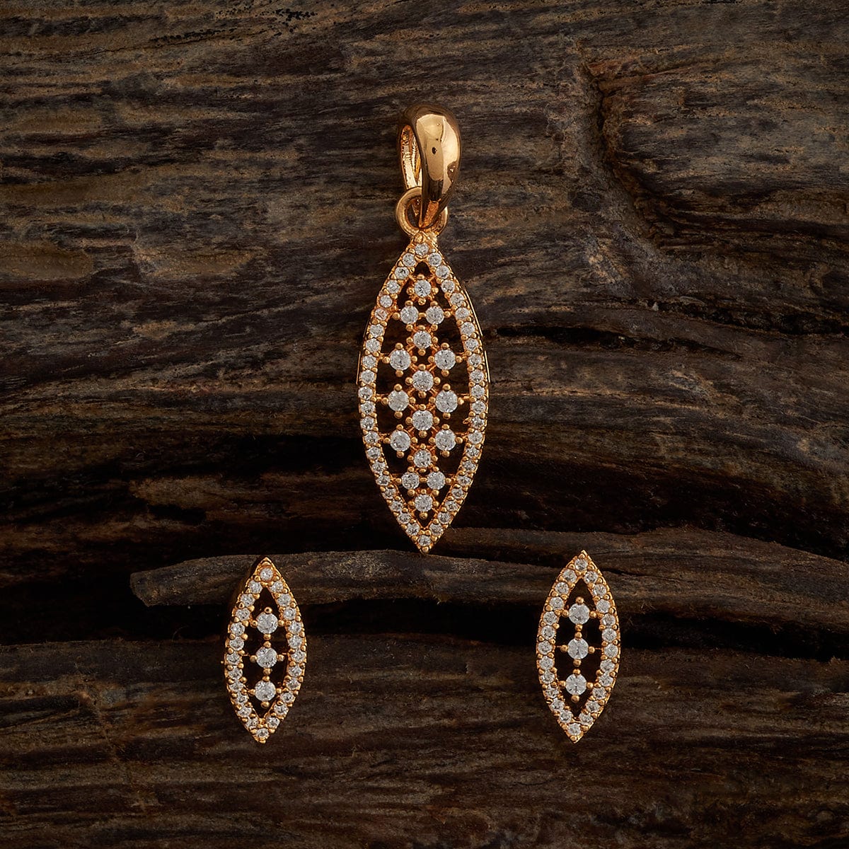 Zircon Pendant Earring 170675