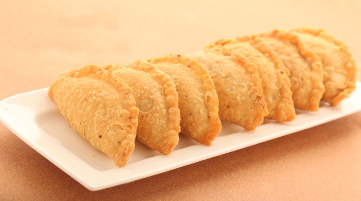 Kajjikayalu