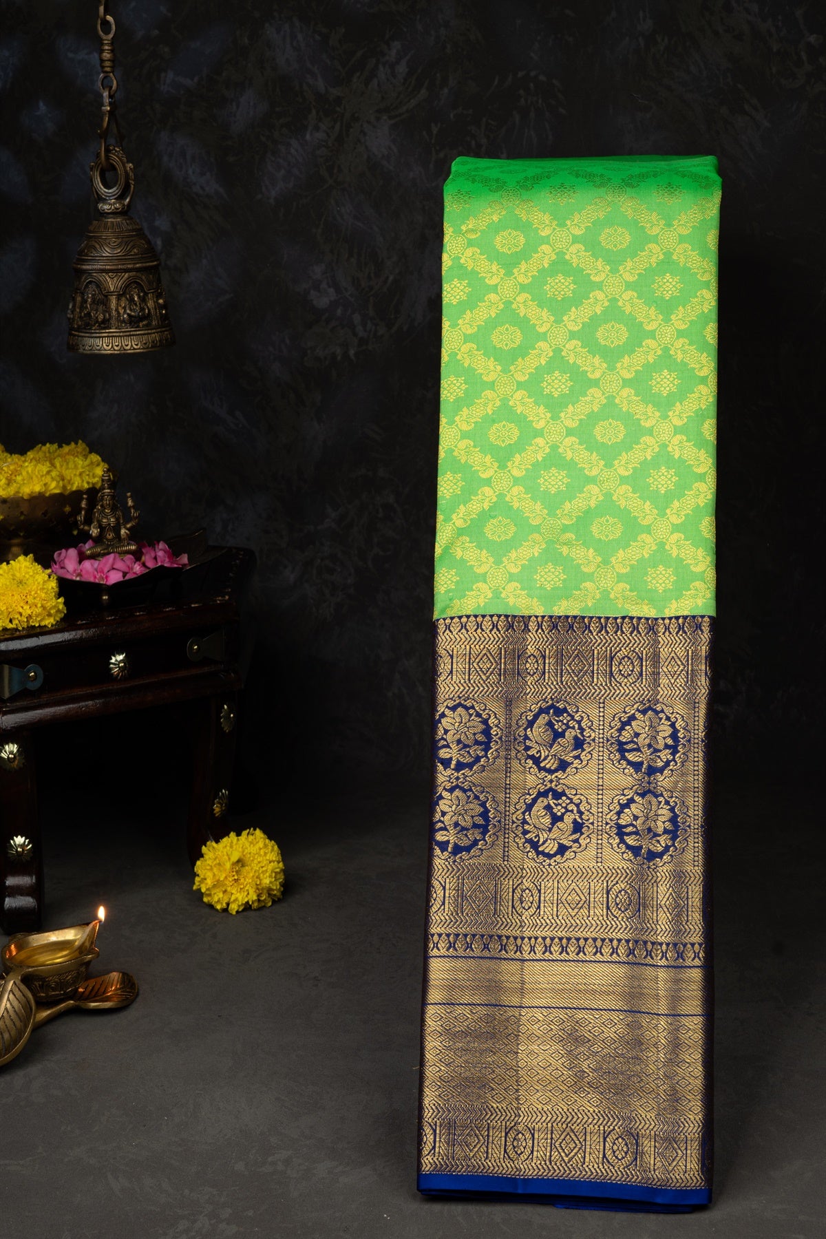 Varamahalakshmi Parrot Green & Navy Blue Kanchipuram Checks And Buttis Saree