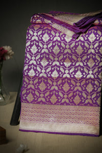 Mandir Deep Magenta & Gold Banarasi Jaal Saree