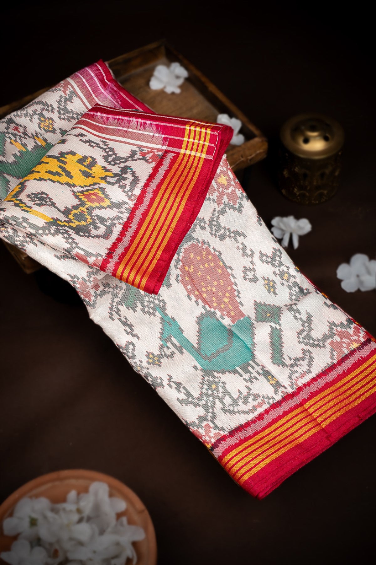 Mandir Off White & Magenta Patan Patola Ikat Saree